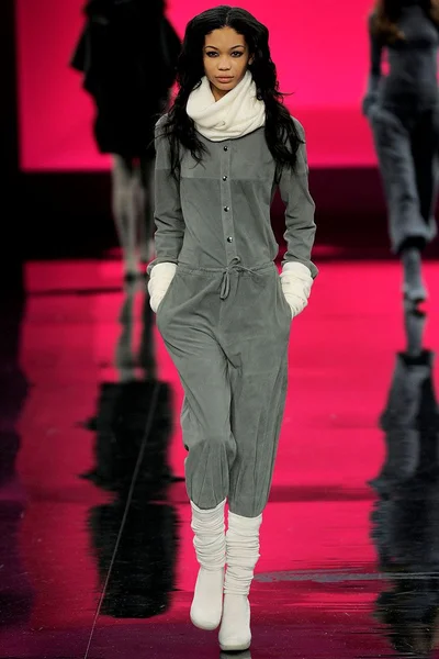 Look 11